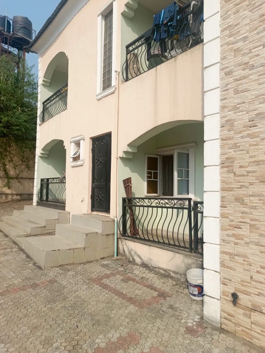 A block of 4 units of 3 Bedroom Flat