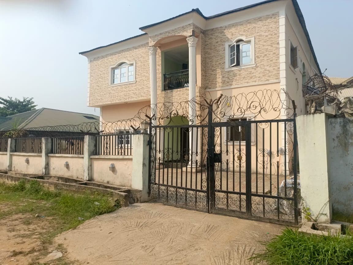 A block of 4 units of 3 Bedroom Flat