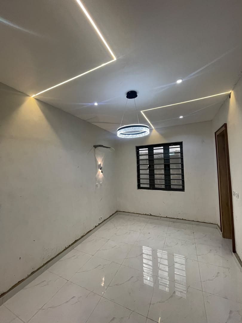 Standard 3 bedroom semi detached duplex