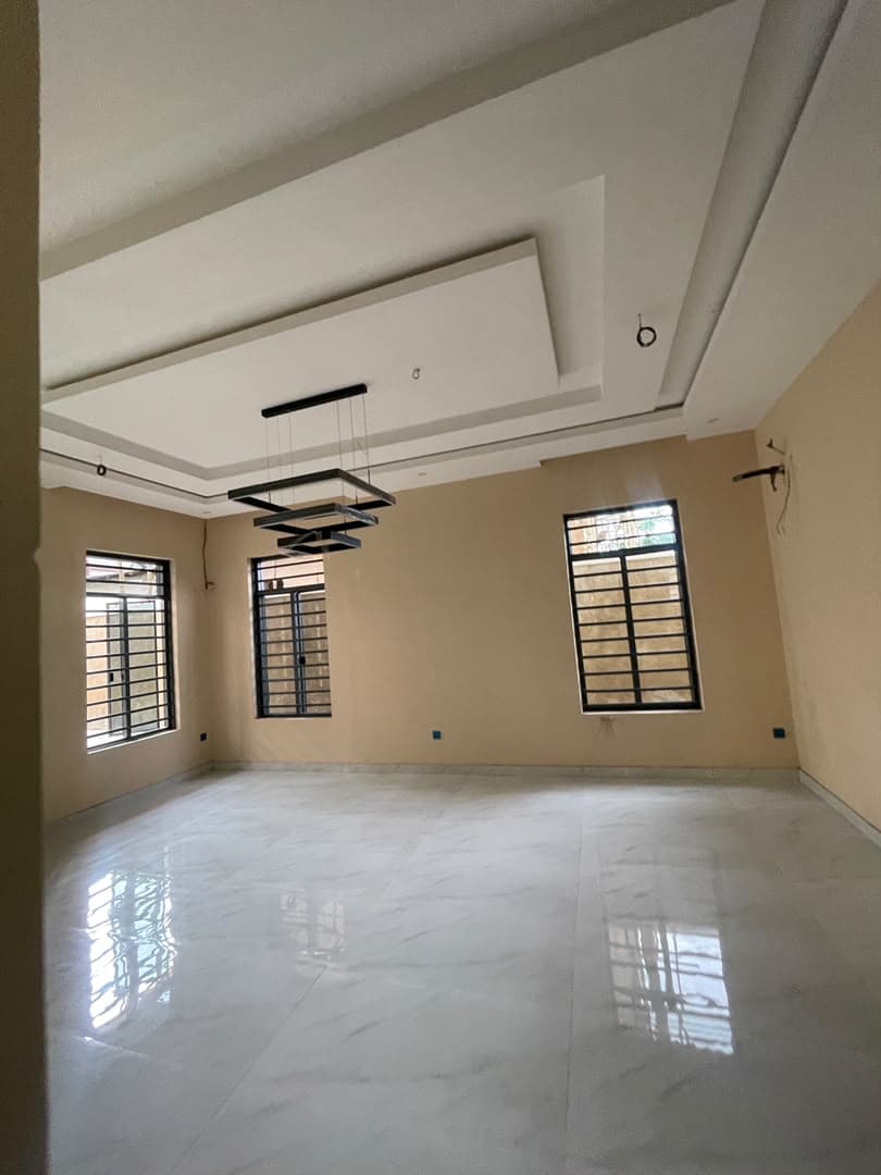 NEWLY BUILT 5 BEDROOM FULLY DETACHED DUPLEX WITH BQ