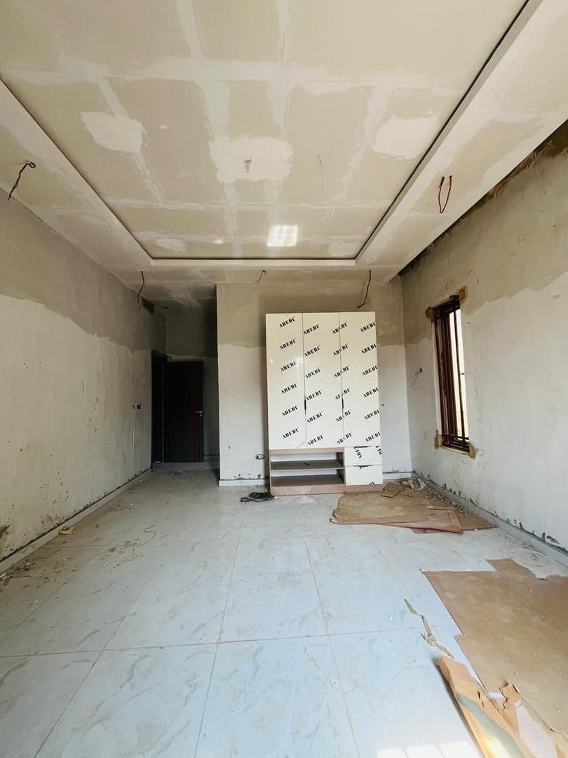 Newly Built 4 Bedroom Apartment with a Bq